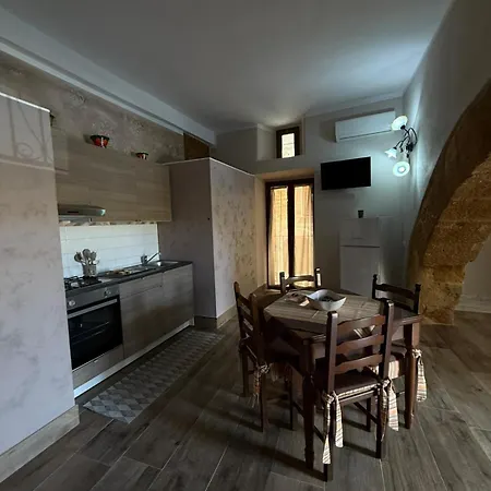 Dimora San Francesco Holiday home *